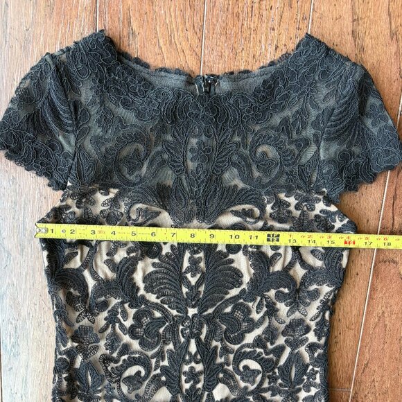 Tadashi Shoji Cocktail Dress. Size 6. Black - Picture 9 of 9